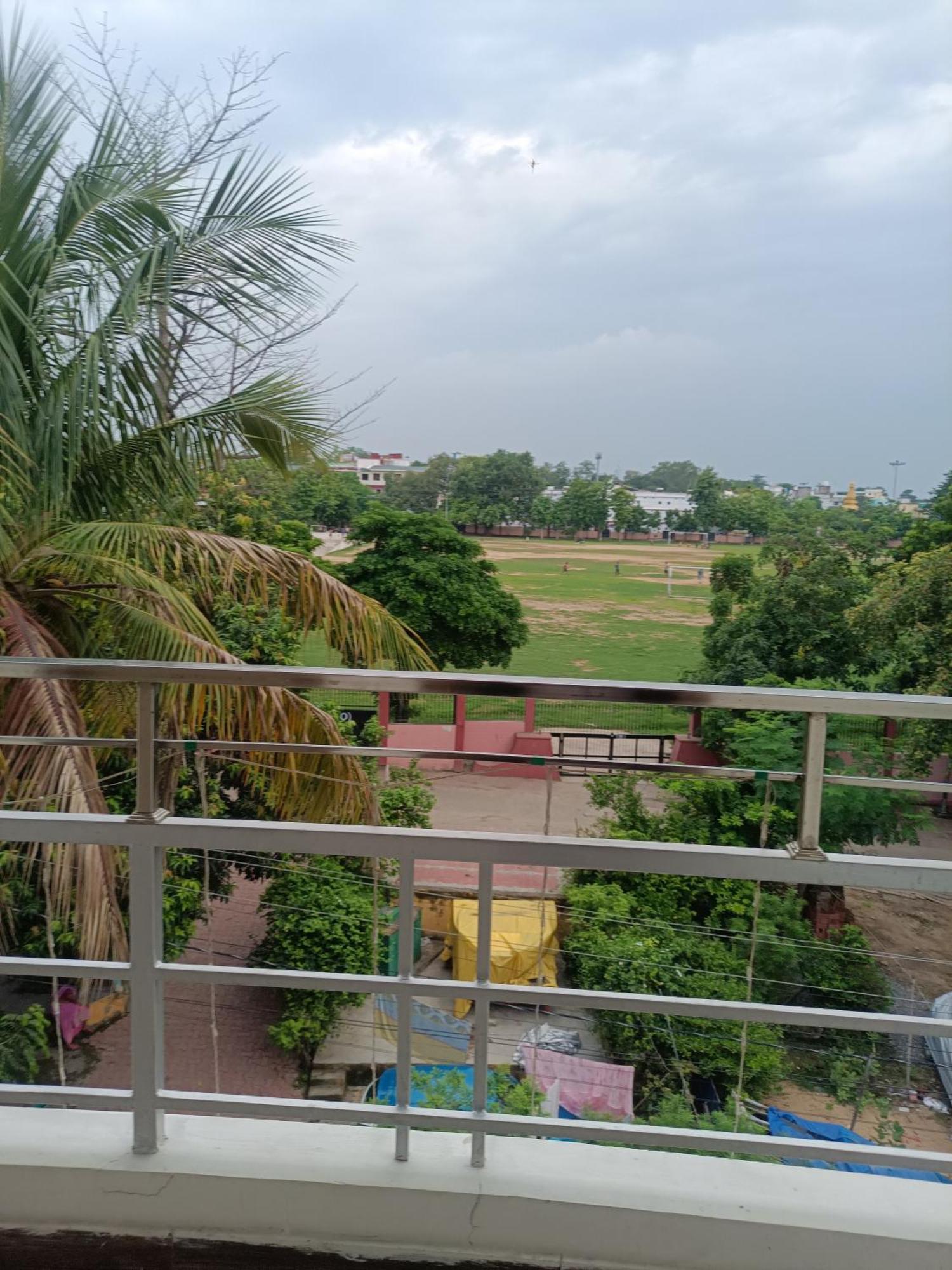 The Gupta Guest House Bodh Gaya Buitenkant foto